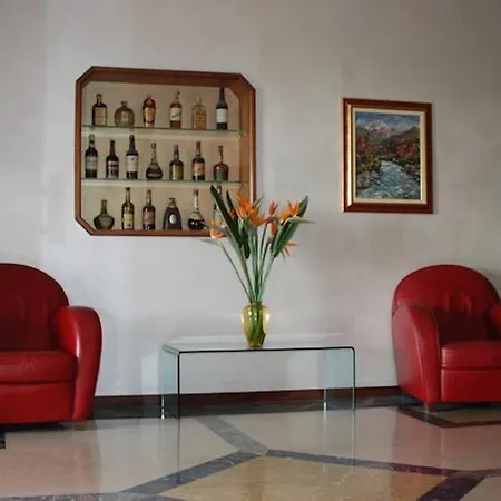 Napoleon Hotel 3*