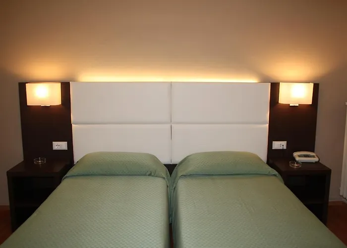 拿破仑酒店 酒店 3*